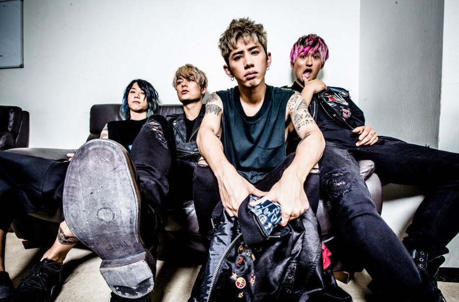 One Ok Rock Wasted Nights 歌詞 和訳 の意味 解釈と読み方は 映画 キングダム 主題歌 Tomi Note